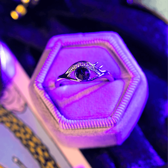 Madame Zola Fortune Teller - Bath Bomb