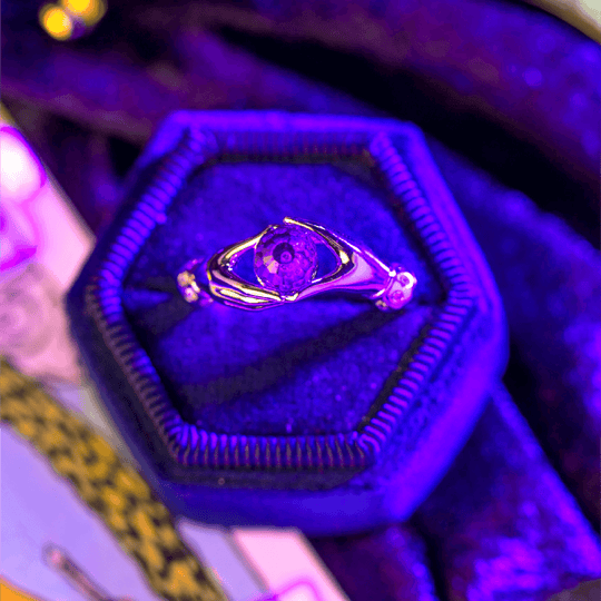 Madame Zola Fortune Teller - Bath Bomb